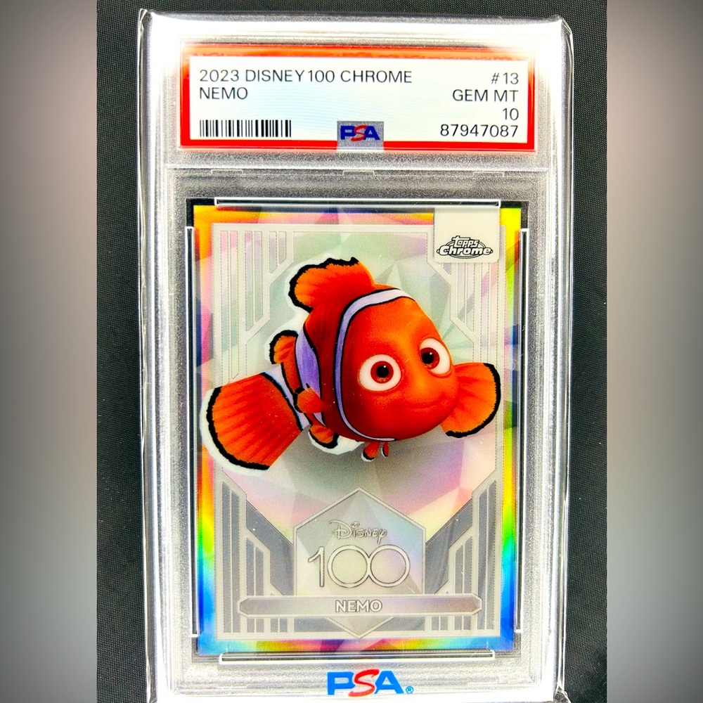 2023 Topps Chrome Disney 100 NEMO #13 Silver Holo Refractor PSA 10 Gem Mint